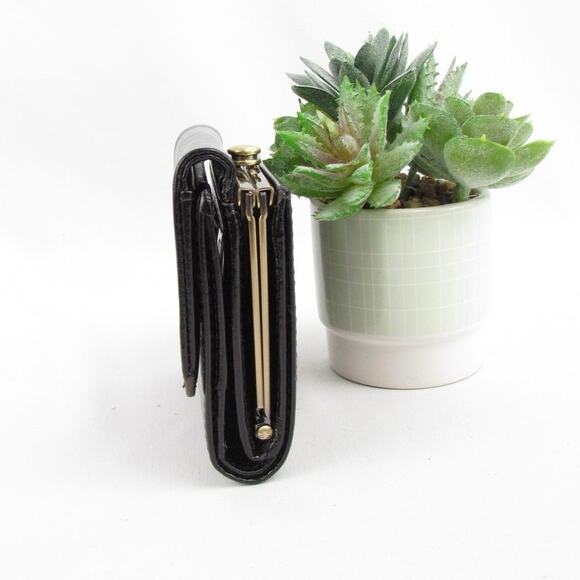 Hobo Black Leather Wallet - Picture 4 of 7